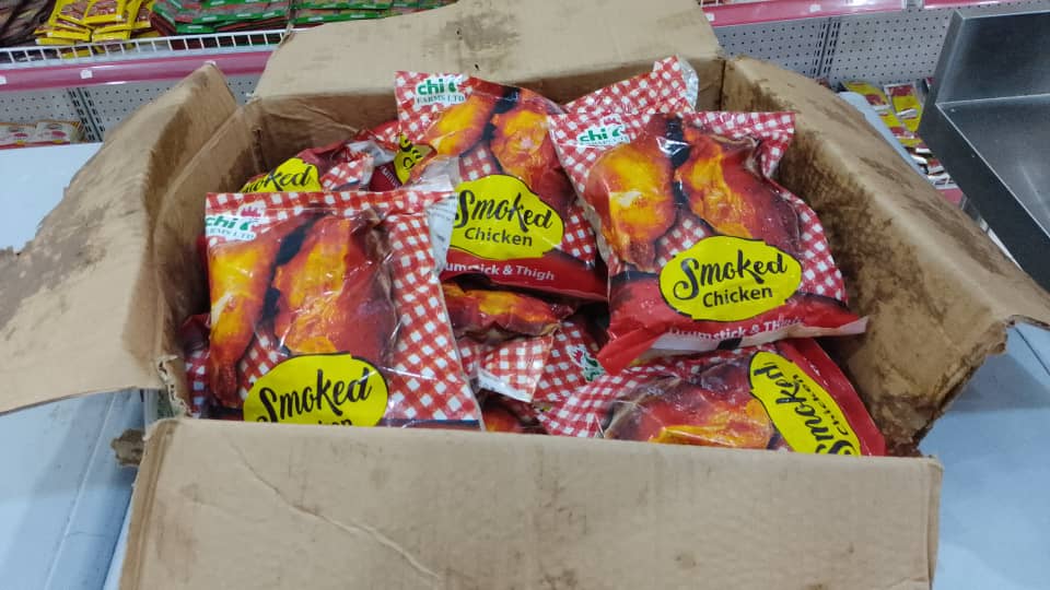 Smoked chicken Drumsticks and thigh in carton